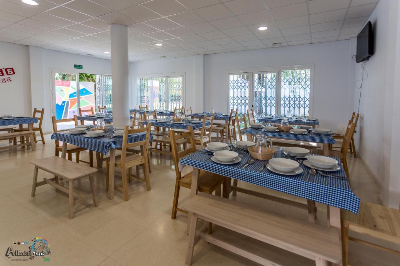 Albergue Multiaventura Active Andalucia Almodóvar del Río Esterno foto